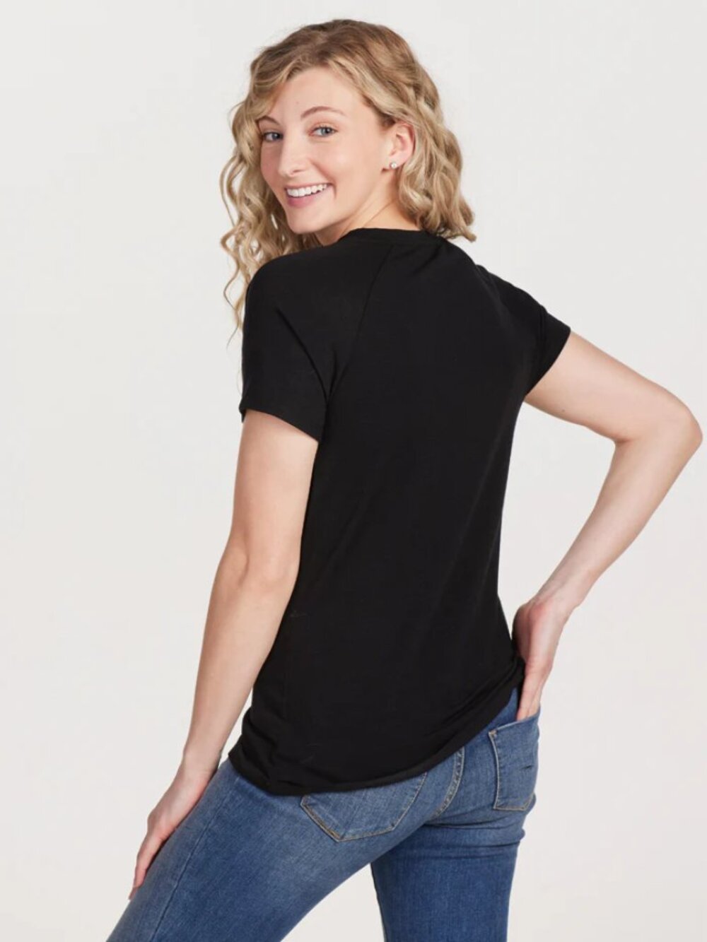 Woolx Mia Merino Wool V-Neck Tee - Medium - black lightweight short sleeve EUC - Picture 3 of 9